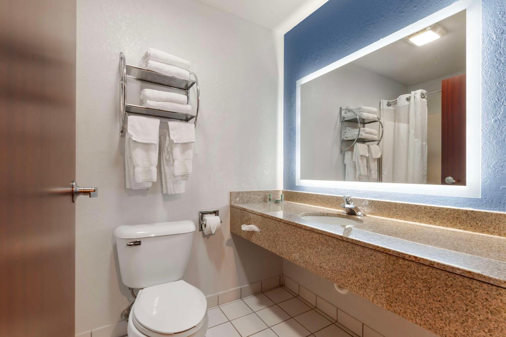 Best Western Sycamore Inn Екстериор снимка